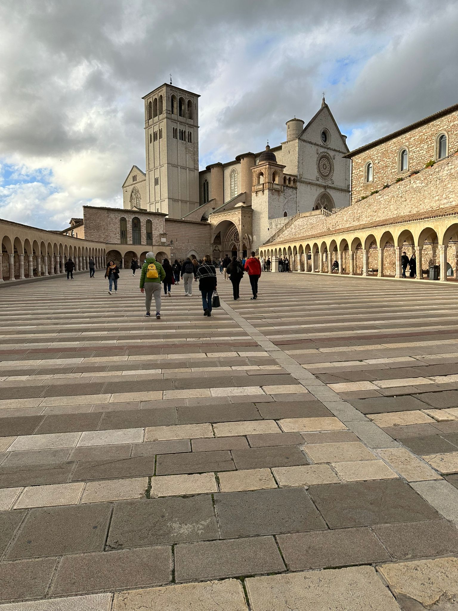 Giovani Verso Assisi